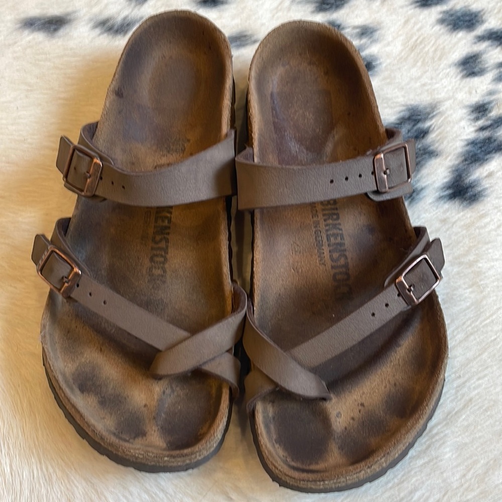 Birkenstock Size 38 Mayari